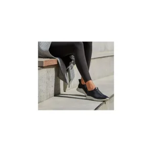 ECCO 29213 NEGRO Y GRANATE LICRA PUNTERA PIEL CASUAL