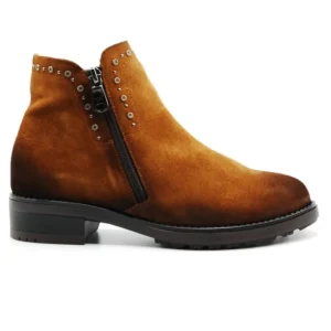 PAULA URBAN BOTIN LISO TACHAS 9-976